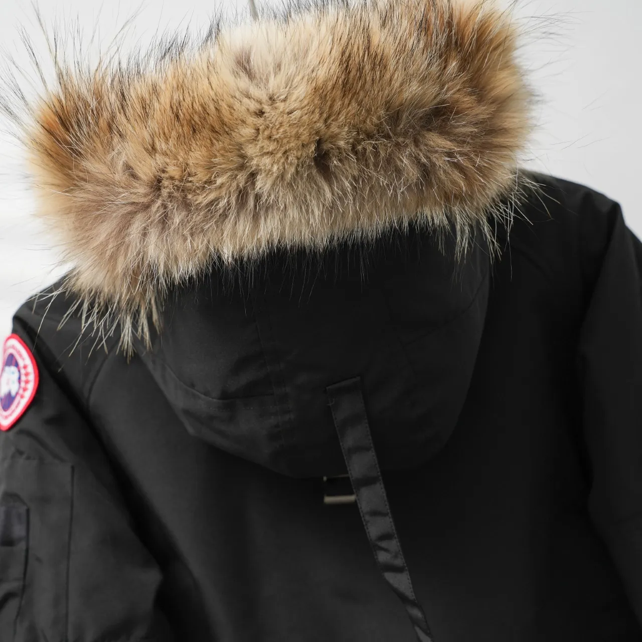 P720 CANADA GOOSE丨Canada Goose 02 hooded fur collar down jacket Color: Black Size: XS-XL